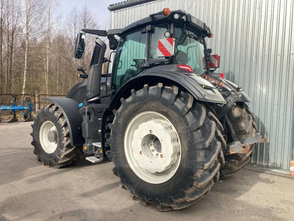 Valtra Q 305 - Farm tractor: picture 3 Valtra Q 305 - Farm tractor: picture 3