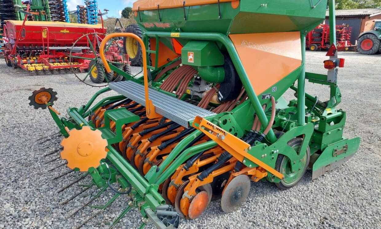 Amazone AD-P 303 / KG 3000 SUPER - Combine seed drill: picture 5 Amazone AD-P 303 / KG 3000 SUPER - Combine seed drill: picture 5
