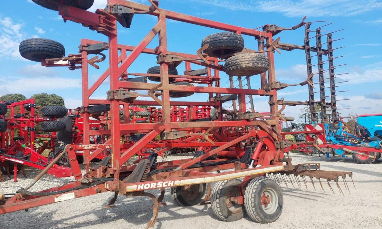 Horsch Terrano 8 FG + Optipack 8 AS - Harrow: picture 2 Horsch Terrano 8 FG + Optipack 8 AS - Harrow: picture 2