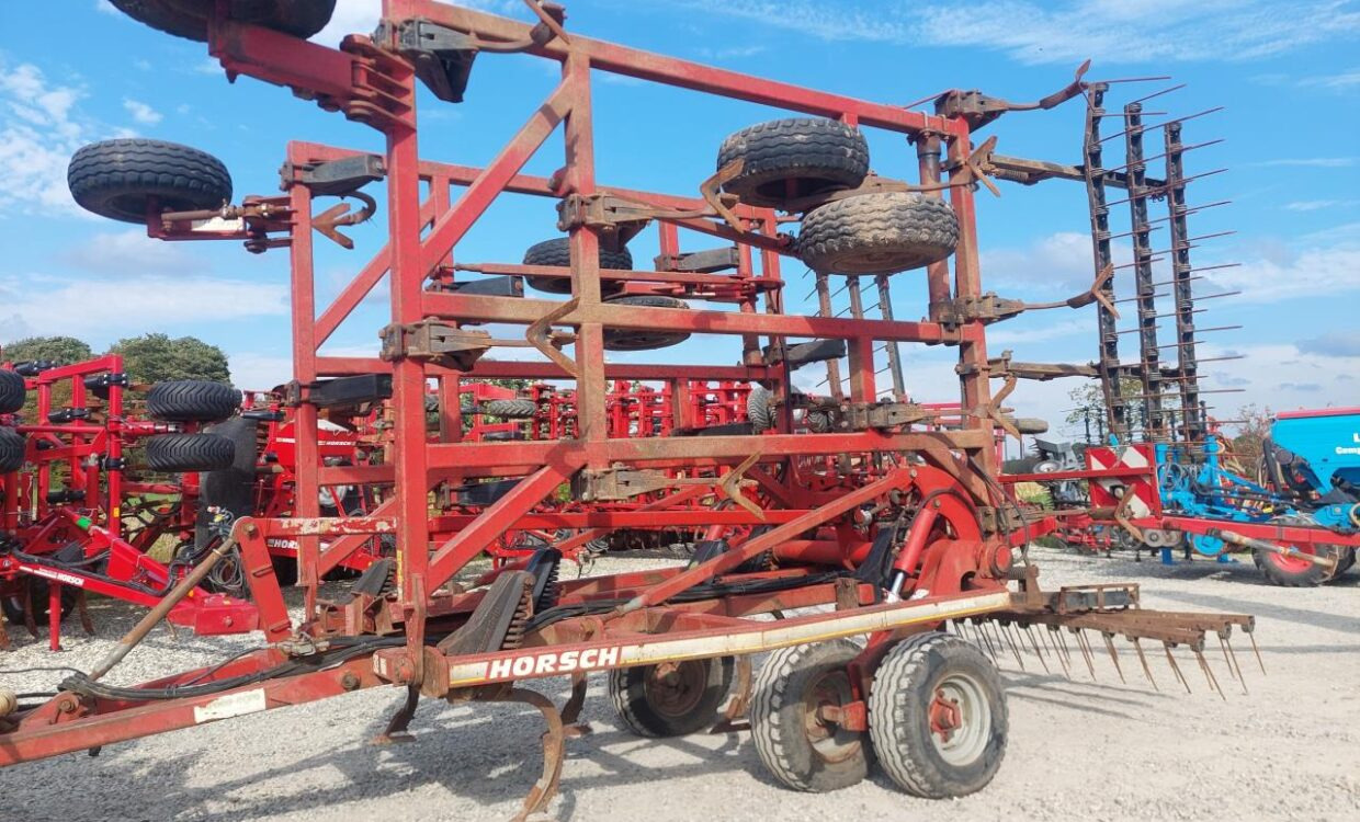 Horsch Terrano 8 FG + Optipack 8 AS - Harrow: picture 2 Horsch Terrano 8 FG + Optipack 8 AS - Harrow: picture 2