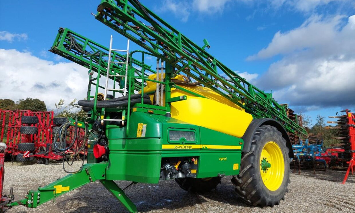 John Deere R962i PowrSpray 36-24m - Trailed sprayer: picture 1 John Deere R962i PowrSpray 36-24m - Trailed sprayer: picture 1