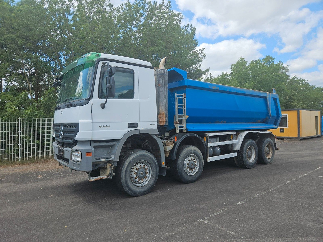Mercedes-Benz Actros 4144 8x8 Hinterkipper - Tipper: picture 2 Mercedes-Benz Actros 4144 8x8 Hinterkipper - Tipper: picture 2