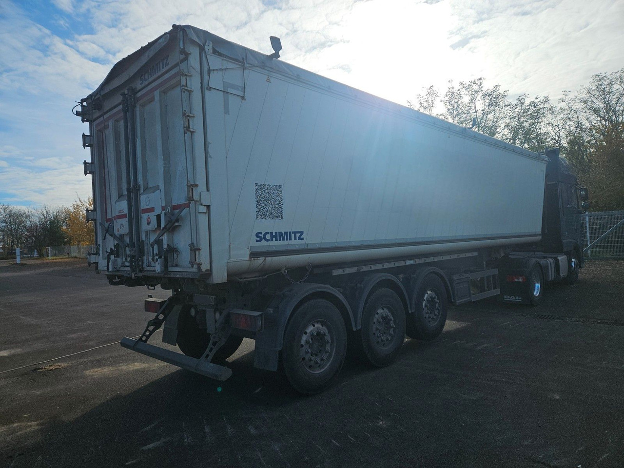 Schmitz Cargobull Getreide Alumulde 50m³ - Tipper semi-trailer: picture 4 Schmitz Cargobull Getreide Alumulde 50m³ - Tipper semi-trailer: picture 4