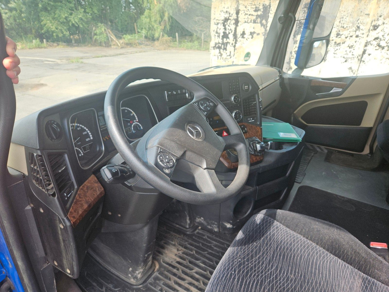 Mercedes-Benz Actros 1845 Stremspace Retarder Kipohydraulik - Tractor unit: picture 4 Mercedes-Benz Actros 1845 Stremspace Retarder Kipohydraulik - Tractor unit: picture 4