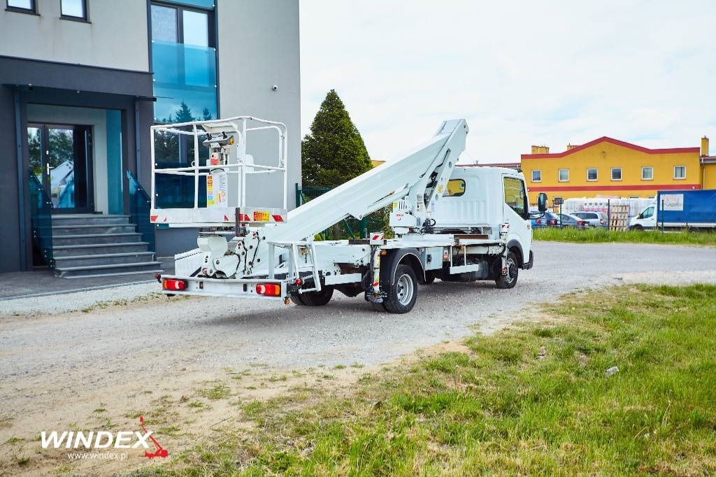 CMC PLA 250 - Truck mounted aerial platform: picture 3 CMC PLA 250 - Truck mounted aerial platform: picture 3