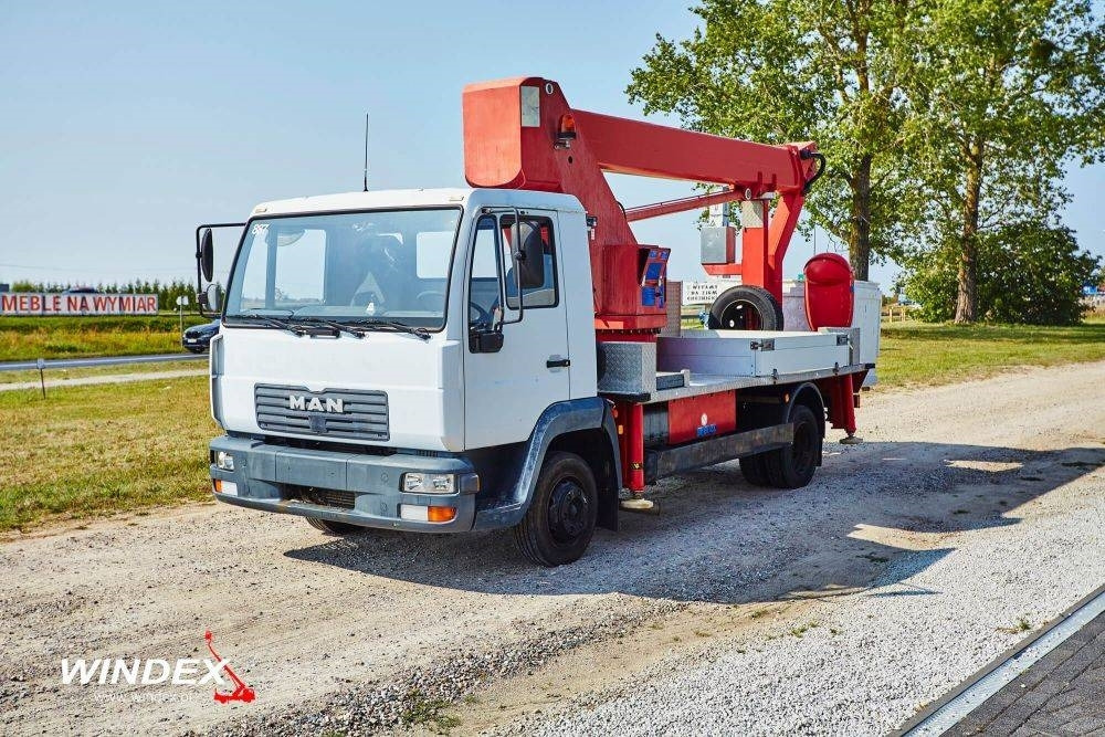 Wumag WT 170 - Truck mounted aerial platform: picture 4 Wumag WT 170 - Truck mounted aerial platform: picture 4