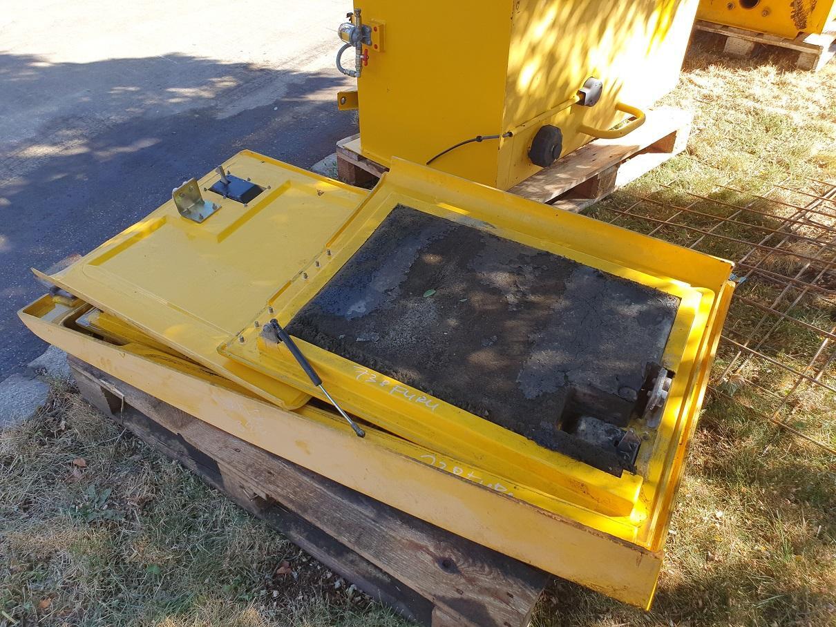 Furukawa 738 LS - Body and exterior for Crawler excavator: picture 4 Furukawa 738 LS - Body and exterior for Crawler excavator: picture 4