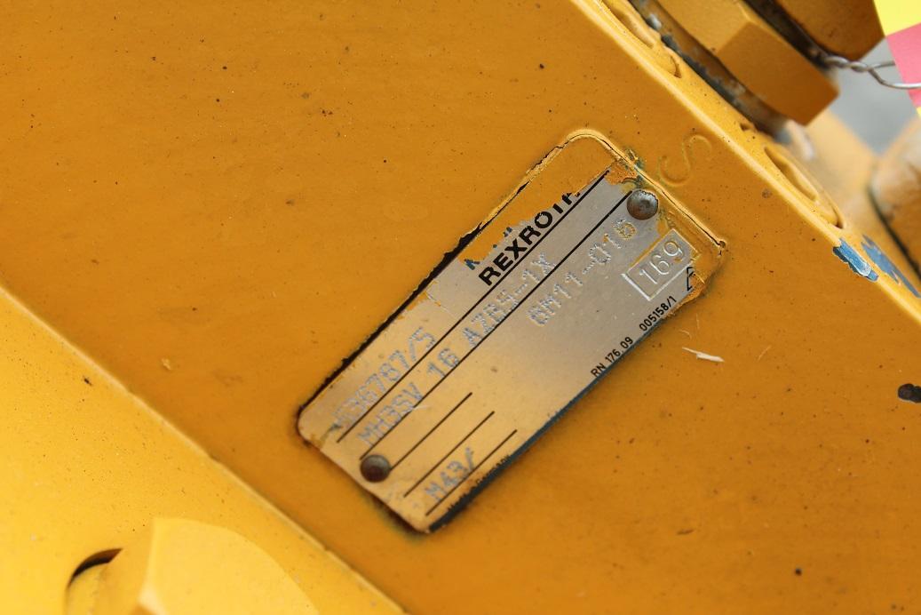 Liebherr A 312 - Hydraulic valve for Construction machinery: picture 5 Liebherr A 312 - Hydraulic valve for Construction machinery: picture 5