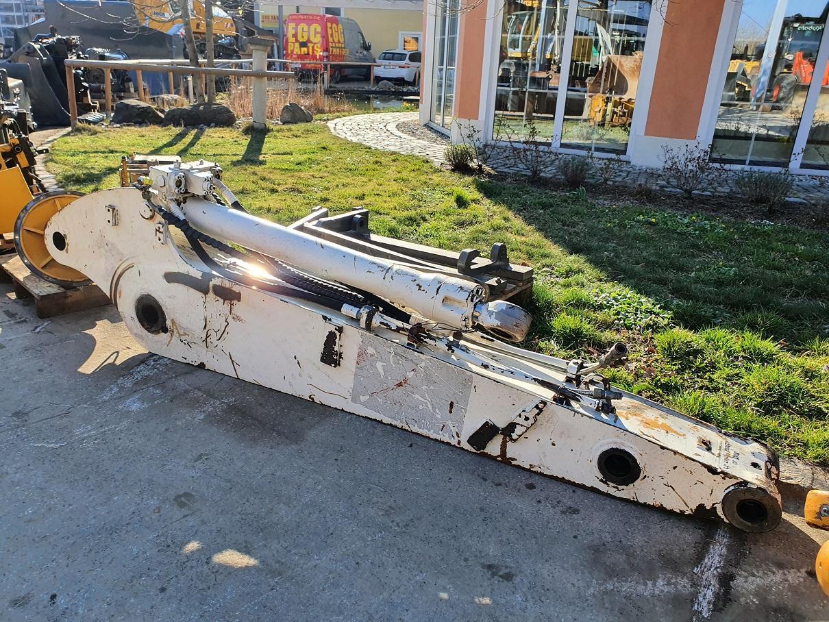 Liebherr A 900 B - Boom: picture 1 Liebherr A 900 B - Boom: picture 1