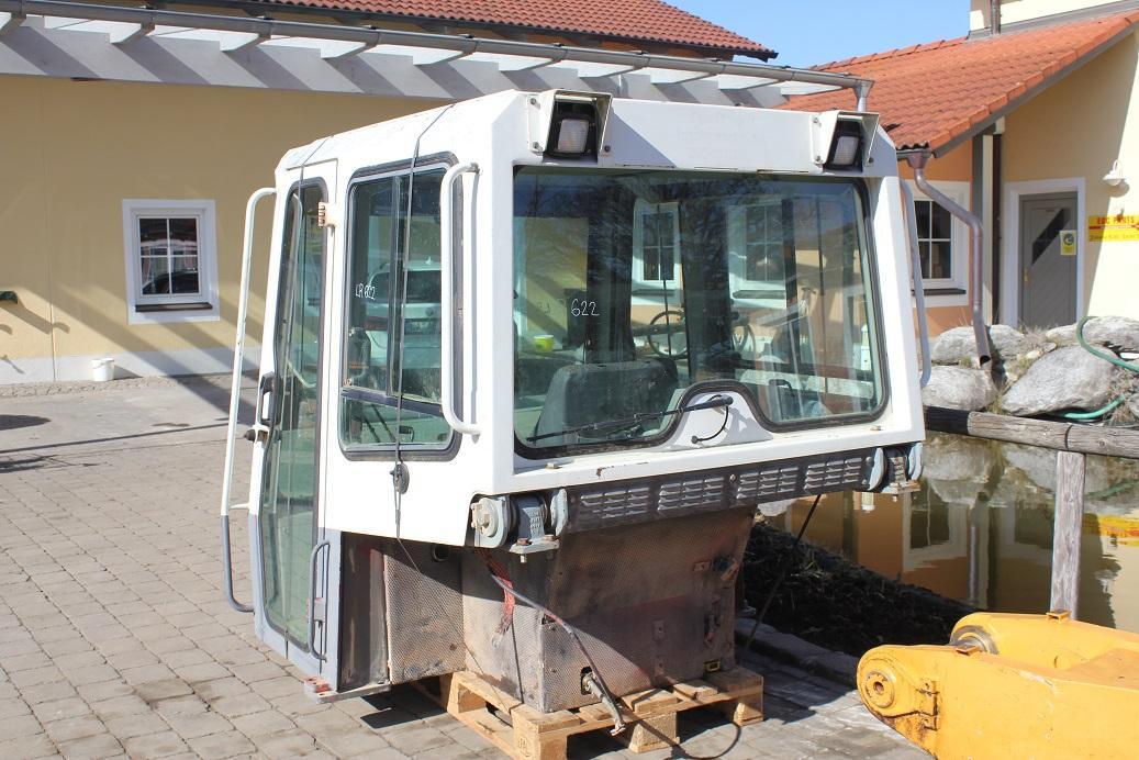Liebherr LR 622 - Cab for Construction machinery: picture 5 Liebherr LR 622 - Cab for Construction machinery: picture 5