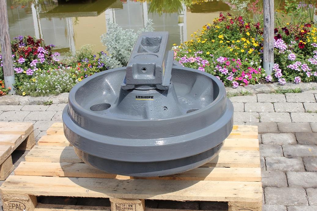 Liebherr R 974 - Undercarriage parts for Crawler excavator: picture 4 Liebherr R 974 - Undercarriage parts for Crawler excavator: picture 4