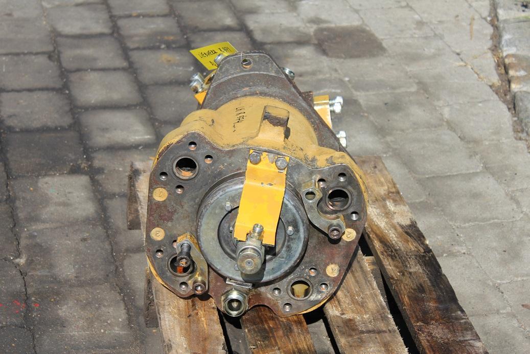 Liebherr R 974 - Hydraulics for Excavator: picture 3 Liebherr R 974 - Hydraulics for Excavator: picture 3