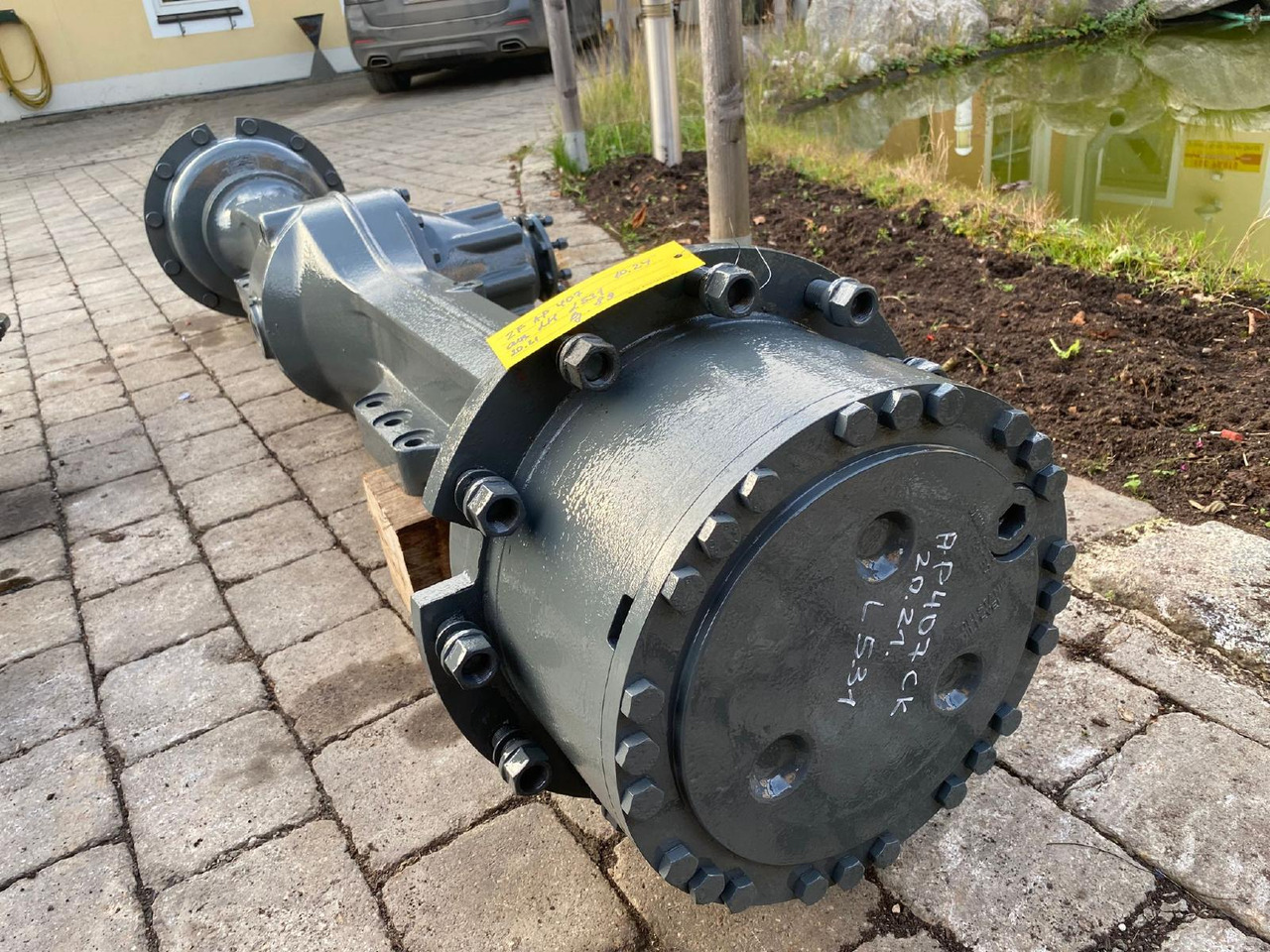 Liebherr ZF AP 409 , AP 407 aus LH L 531 - Axle and parts for Construction machinery: picture 1 Liebherr ZF AP 409 , AP 407 aus LH L 531 - Axle and parts for Construction machinery: picture 1