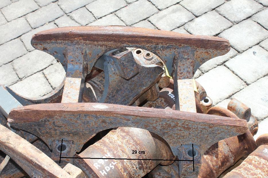 R 924 HDSL, R 934 - Track roller for Crawler excavator: picture 5 R 924 HDSL, R 934 - Track roller for Crawler excavator: picture 5
