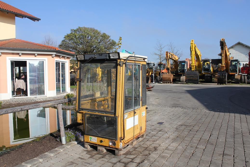 Zeppelin ZM 6 - Cab for Construction machinery: picture 1 Zeppelin ZM 6 - Cab for Construction machinery: picture 1