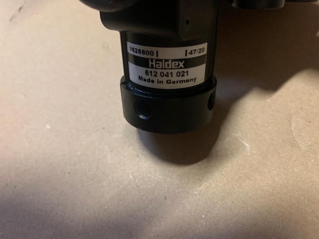 Haldex 612041021 truck - Brake valve for Truck: picture 1 Haldex 612041021 truck - Brake valve for Truck: picture 1
