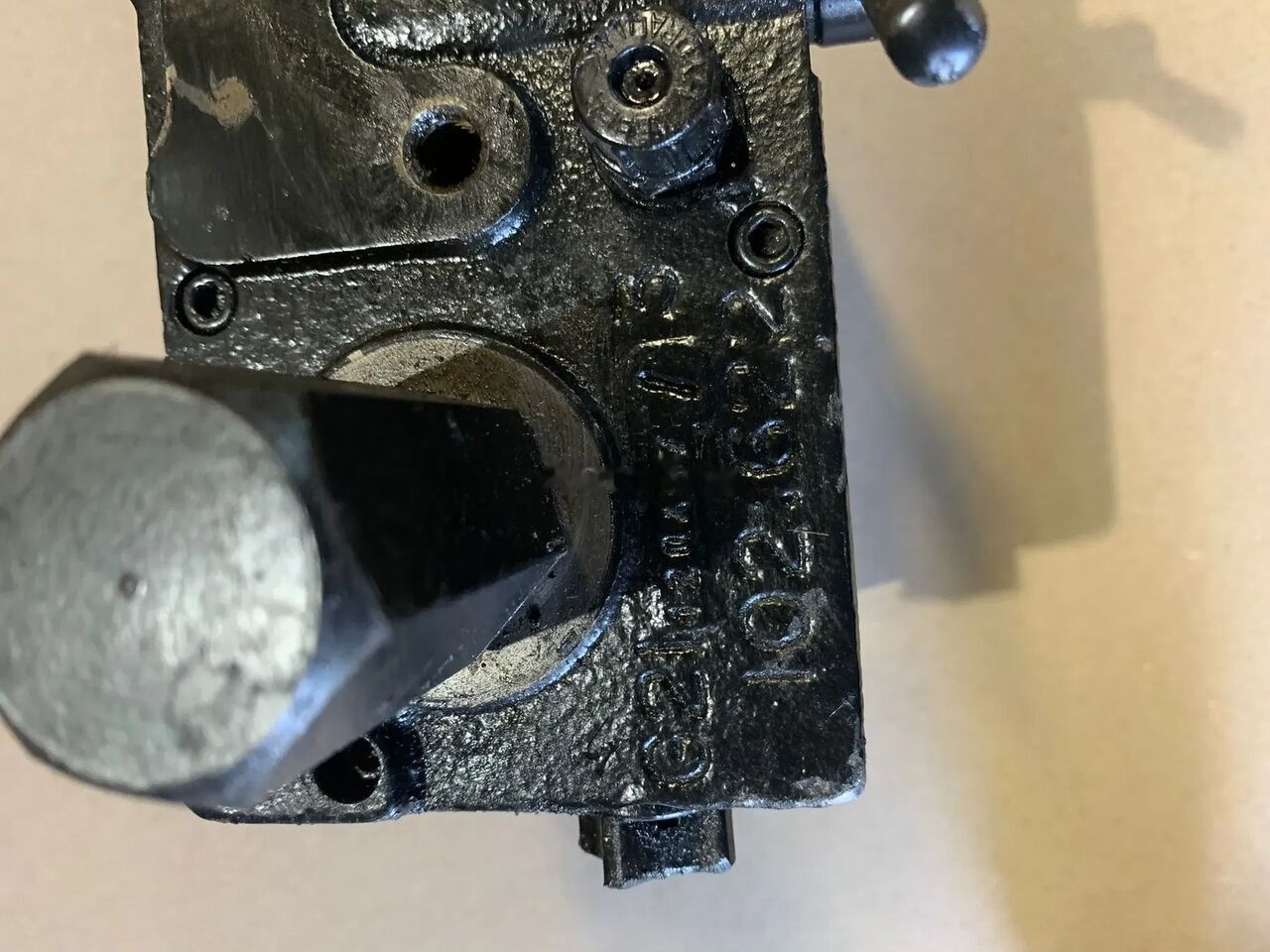 POMPA WYWROTU KABINY MAN TGX18.440 102622 truck - Hydraulic pump for Truck: picture 2 POMPA WYWROTU KABINY MAN TGX18.440 102622 truck - Hydraulic pump for Truck: picture 2