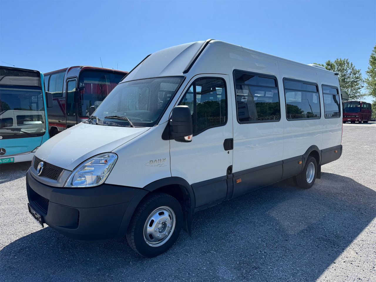 IVECO DAILY WAY - Coach: picture 3 IVECO DAILY WAY - Coach: picture 3