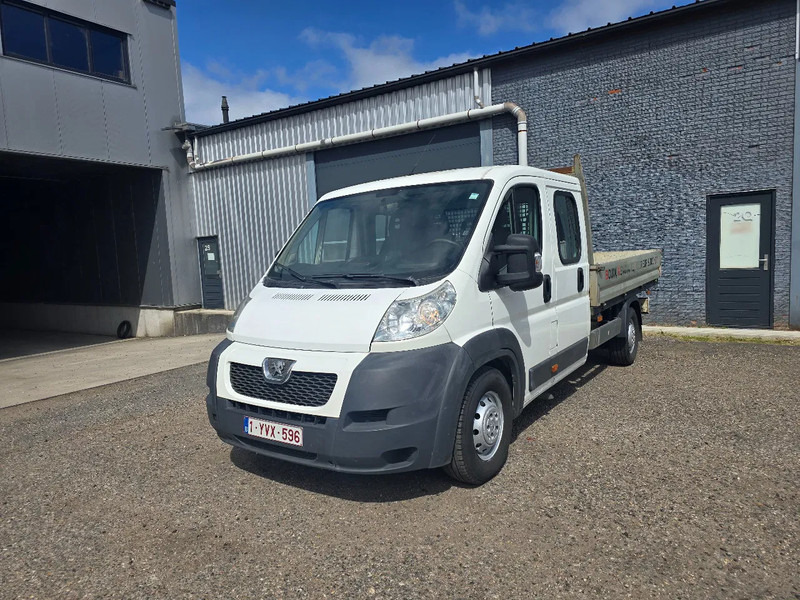 Peugeot Boxer 3.0 7 seats - Flatbed van, Combi van: picture 1 Peugeot Boxer 3.0 7 seats - Flatbed van, Combi van: picture 1