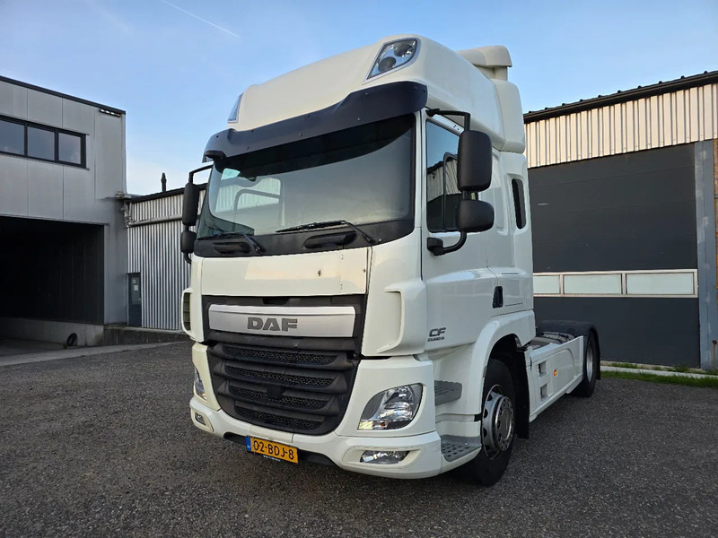DAF CF Super Space Cabin - Tractor unit: picture 1 DAF CF Super Space Cabin - Tractor unit: picture 1