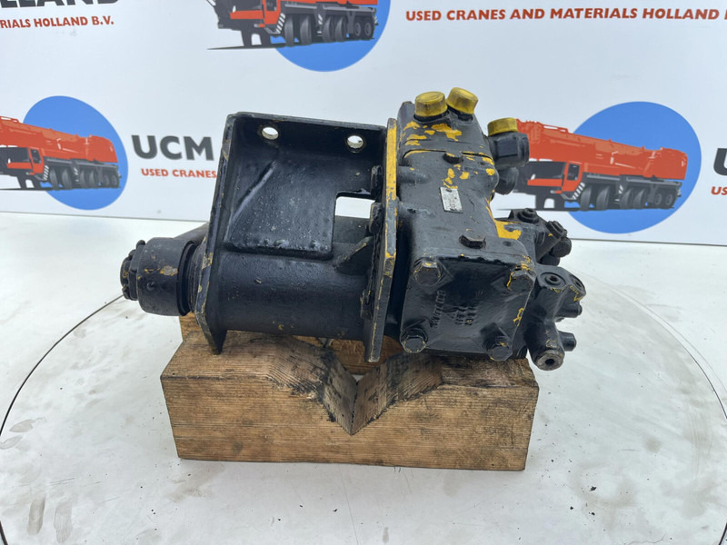 Faun HK 40 steering box - Steering column for Crane: picture 5 Faun HK 40 steering box - Steering column for Crane: picture 5