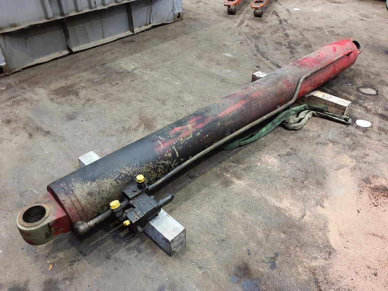 Faun RTF 40-3 boom cylinder - Hydraulic cylinder for Crane: picture 2 Faun RTF 40-3 boom cylinder - Hydraulic cylinder for Crane: picture 2