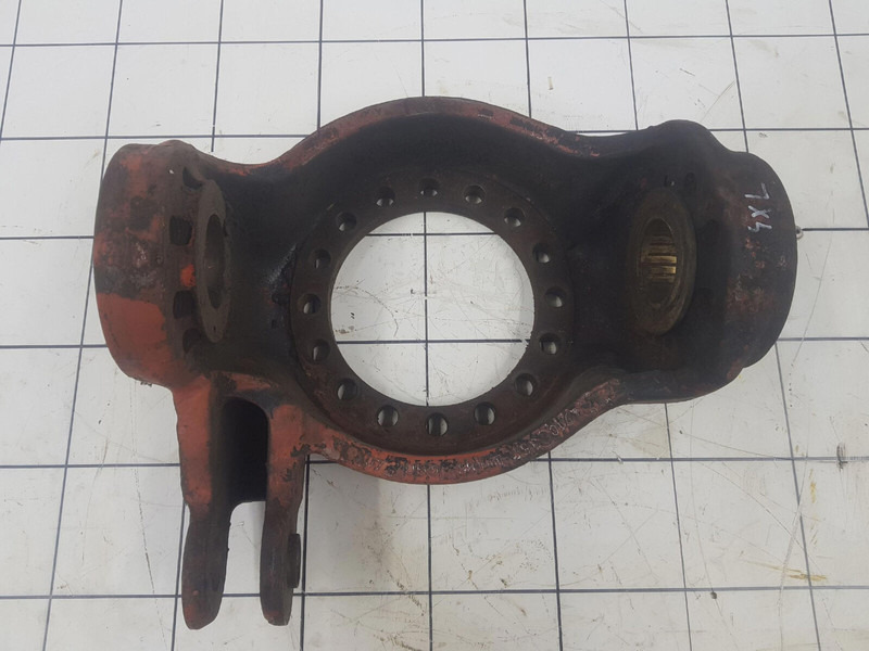 Faun RTF 50 steering knuckle 16 holes - Steering knuckle for Crane: picture 4 Faun RTF 50 steering knuckle 16 holes - Steering knuckle for Crane: picture 4
