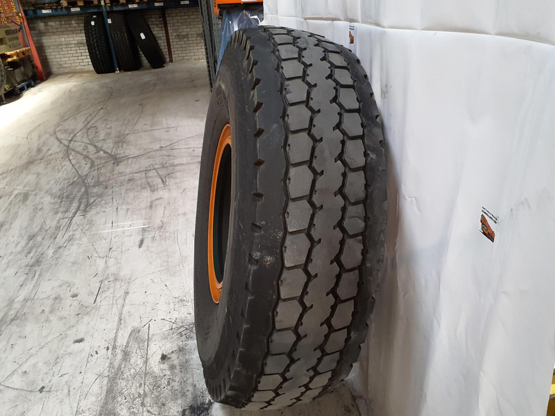 Faun Wheel 445/95R25 10 7.5 3p - Wheels and tires for Crane: picture 4 Faun Wheel 445/95R25 10 7.5 3p - Wheels and tires for Crane: picture 4