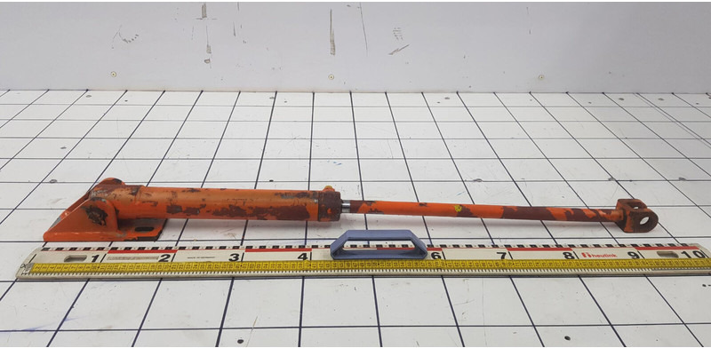 Grove GMK 3055 cabin tilt cylinder - Hydraulic cylinder for Crane: picture 1 Grove GMK 3055 cabin tilt cylinder - Hydraulic cylinder for Crane: picture 1