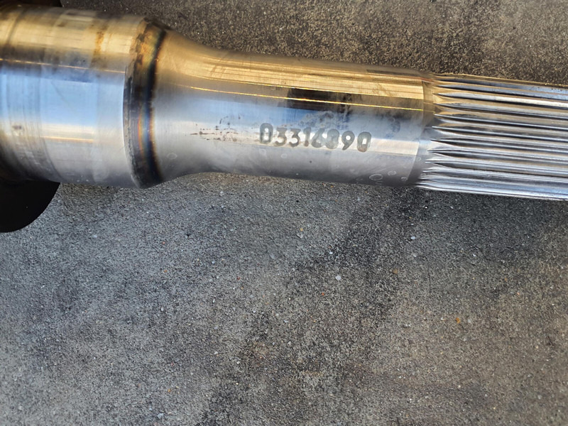 Grove GMK 6400 drive shaft axle 2 - Drive shaft for Crane: picture 3 Grove GMK 6400 drive shaft axle 2 - Drive shaft for Crane: picture 3