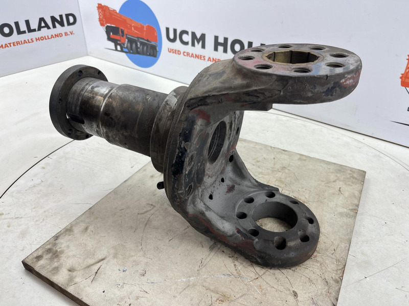 Kessler+CO Kessler steering knuckle 12 holes - Steering knuckle for Crane: picture 4 Kessler+CO Kessler steering knuckle 12 holes - Steering knuckle for Crane: picture 4