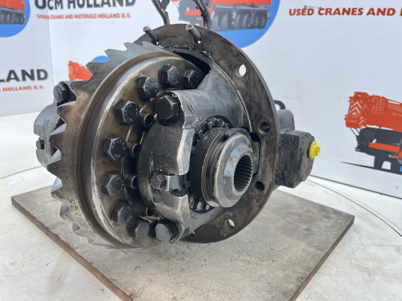 Krupp KMK 2025 End differential 11x29 axle 1 - Differential gear for Crane: picture 2 Krupp KMK 2025 End differential 11x29 axle 1 - Differential gear for Crane: picture 2