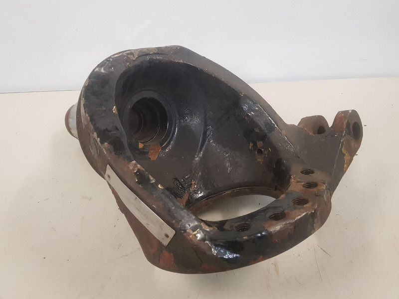Krupp KMK 3045 Megatrack steering knuckle 16 holes - Steering knuckle for Crane: picture 4 Krupp KMK 3045 Megatrack steering knuckle 16 holes - Steering knuckle for Crane: picture 4