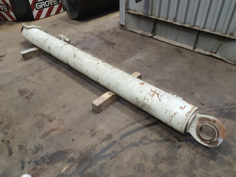 Krupp KMK 3050 Boom cylinder - Hydraulic cylinder for Crane: picture 1 Krupp KMK 3050 Boom cylinder - Hydraulic cylinder for Crane: picture 1