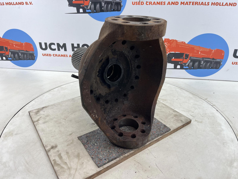 Krupp KMK 5100 Steering knuckle 16 holes axle 1 - Steering knuckle for Crane: picture 4 Krupp KMK 5100 Steering knuckle 16 holes axle 1 - Steering knuckle for Crane: picture 4
