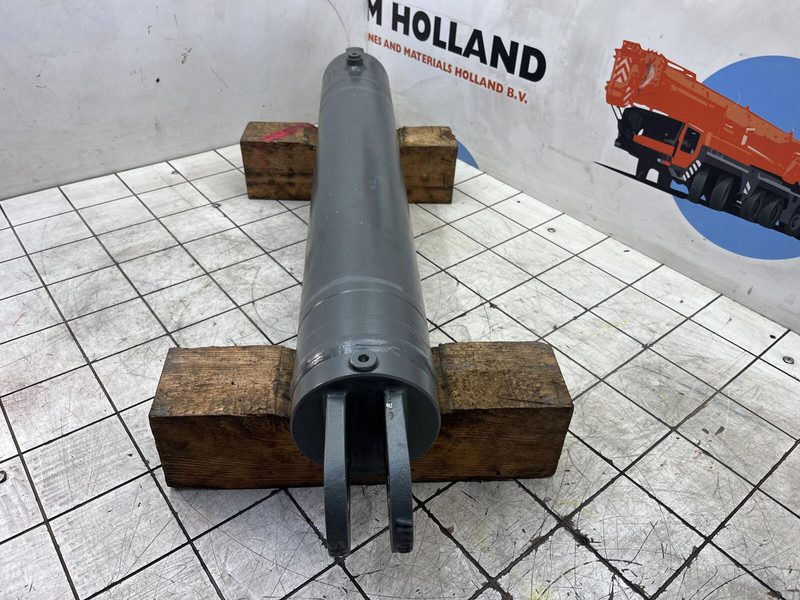 Liebherr LR 1160 A-frame erection cyl - Hydraulic cylinder for Crane: picture 2 Liebherr LR 1160 A-frame erection cyl - Hydraulic cylinder for Crane: picture 2