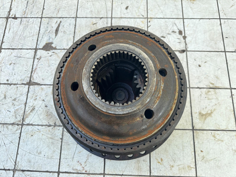 Liebherr LT 1090 planetary gear - Suspension for Crane: picture 2 Liebherr LT 1090 planetary gear - Suspension for Crane: picture 2