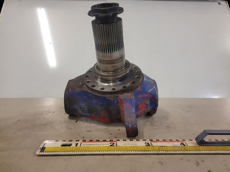 Liebherr LTM 1040-2.1 axle 2 left steering knuckle 16 holes with bracket - Steering knuckle for Crane: picture 1 Liebherr LTM 1040-2.1 axle 2 left steering knuckle 16 holes with bracket - Steering knuckle for Crane: picture 1