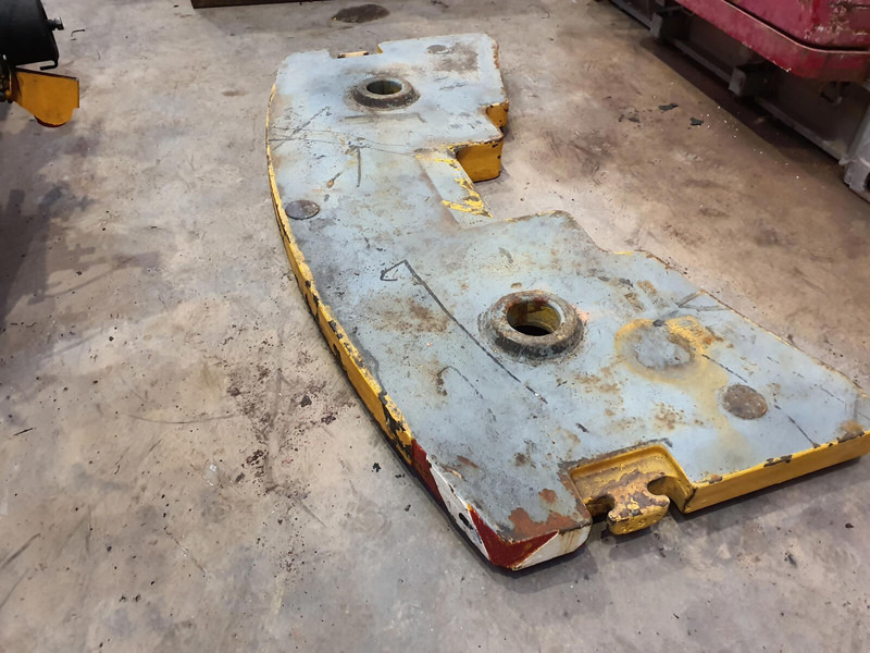 Liebherr LTM 1050-1 counterweight 1,9 ton - Counterweight for Construction machinery: picture 4 Liebherr LTM 1050-1 counterweight 1,9 ton - Counterweight for Construction machinery: picture 4