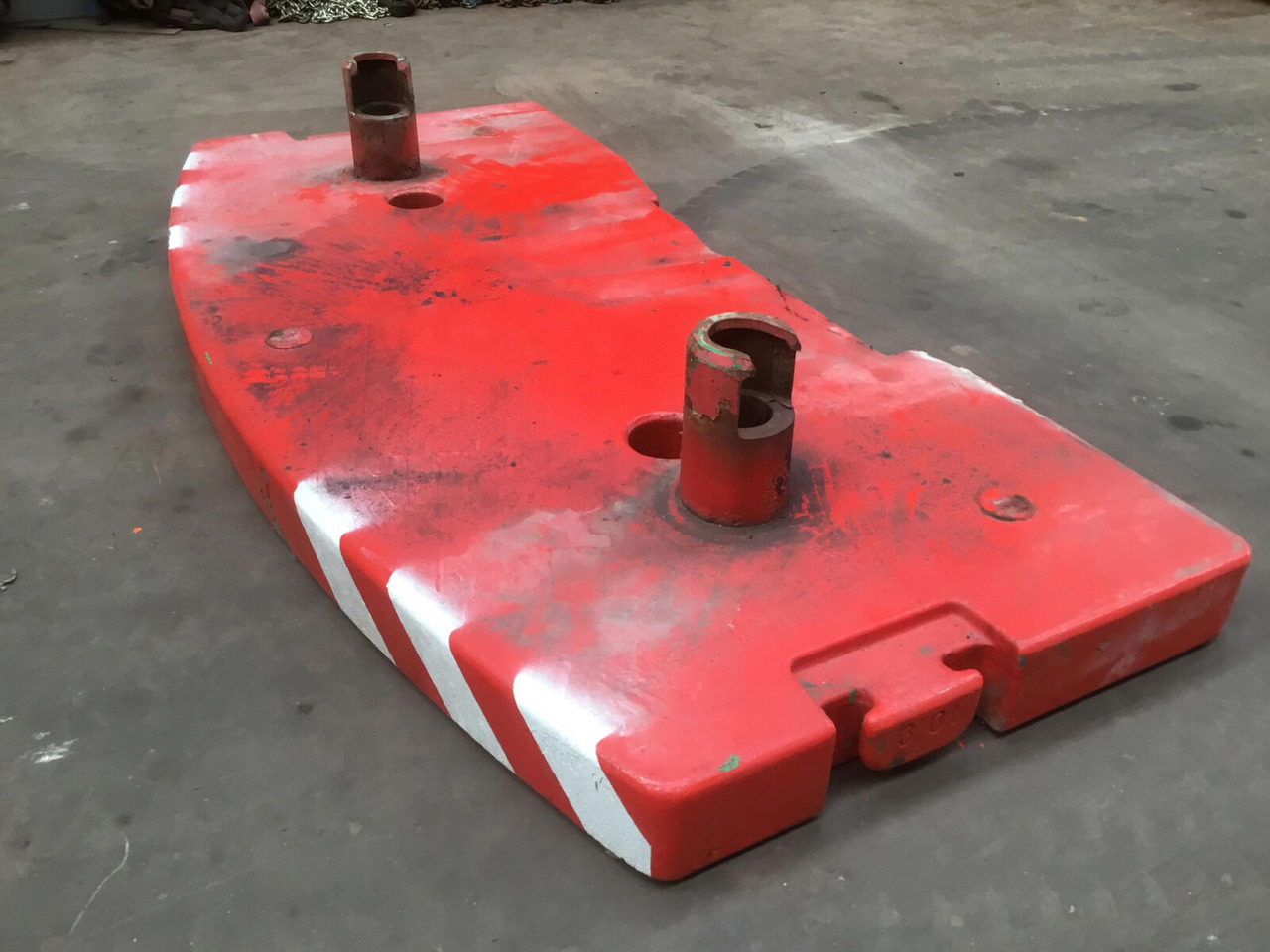 Liebherr LTM 1060-2 counterweight 3,0 ton - Counterweight for Mobile crane: picture 1 Liebherr LTM 1060-2 counterweight 3,0 ton - Counterweight for Mobile crane: picture 1