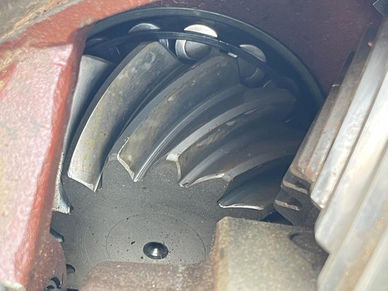 Liebherr LTM 1090/2 mid differential 14x34 axle 2 - Differential gear for Crane: picture 5 Liebherr LTM 1090/2 mid differential 14x34 axle 2 - Differential gear for Crane: picture 5