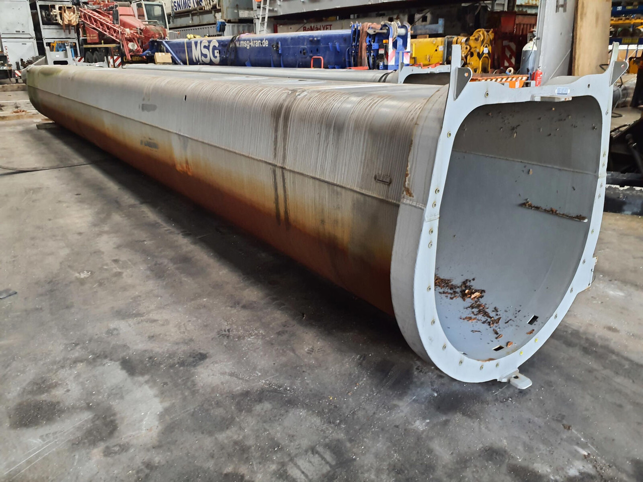 Liebherr LTM 1200-5.1 Telescopic section 1 - Boom for All terrain crane: picture 2 Liebherr LTM 1200-5.1 Telescopic section 1 - Boom for All terrain crane: picture 2