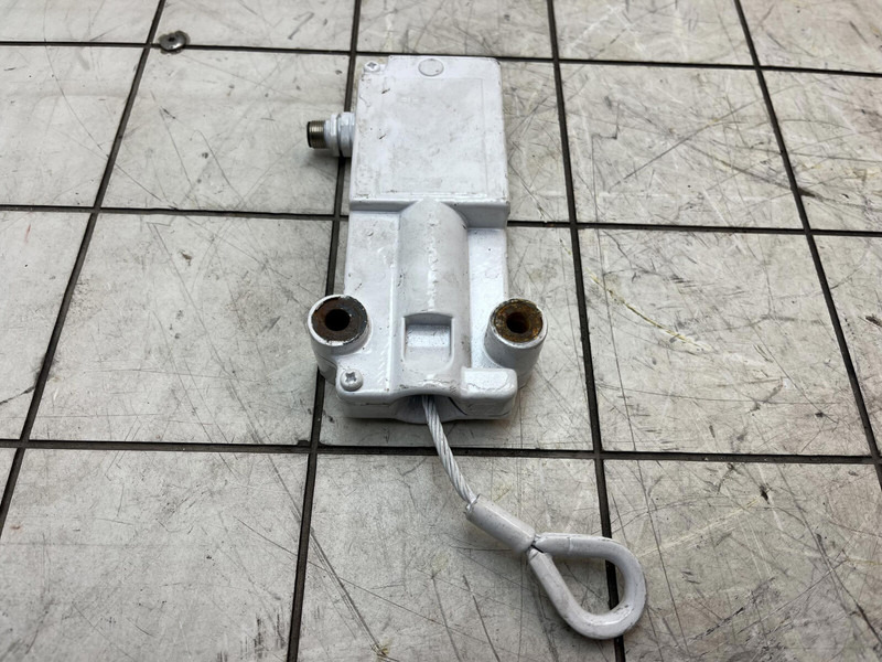 Liebherr LTM 1400-7.1 hoist limit switch - Electrical system for Crane: picture 4 Liebherr LTM 1400-7.1 hoist limit switch - Electrical system for Crane: picture 4