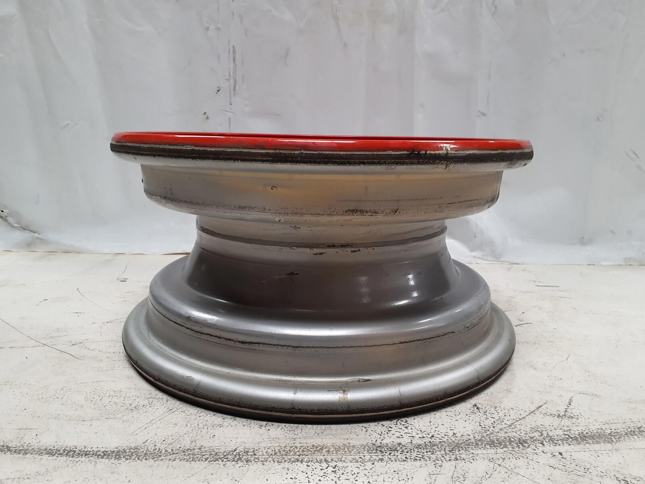 Liebherr Rim 445/95R25 10 12 1p - Rim: picture 2 Liebherr Rim 445/95R25 10 12 1p - Rim: picture 2
