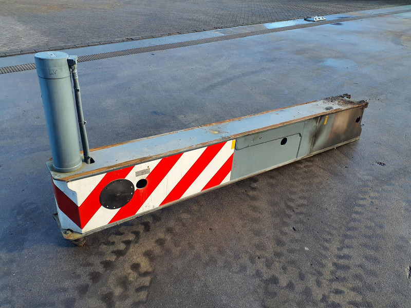Liebherr LTM 1070-4.1 Sliding beam complete front - Spare parts for Crane: picture 2 Liebherr LTM 1070-4.1 Sliding beam complete front - Spare parts for Crane: picture 2