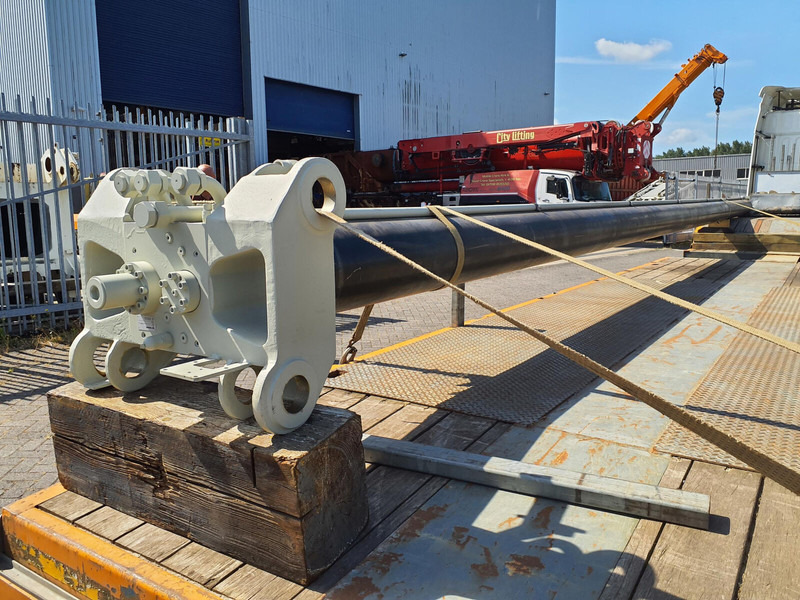 Tadano Faun AC 700 telescopic cylinder - Hydraulic cylinder for Crane: picture 4 Tadano Faun AC 700 telescopic cylinder - Hydraulic cylinder for Crane: picture 4