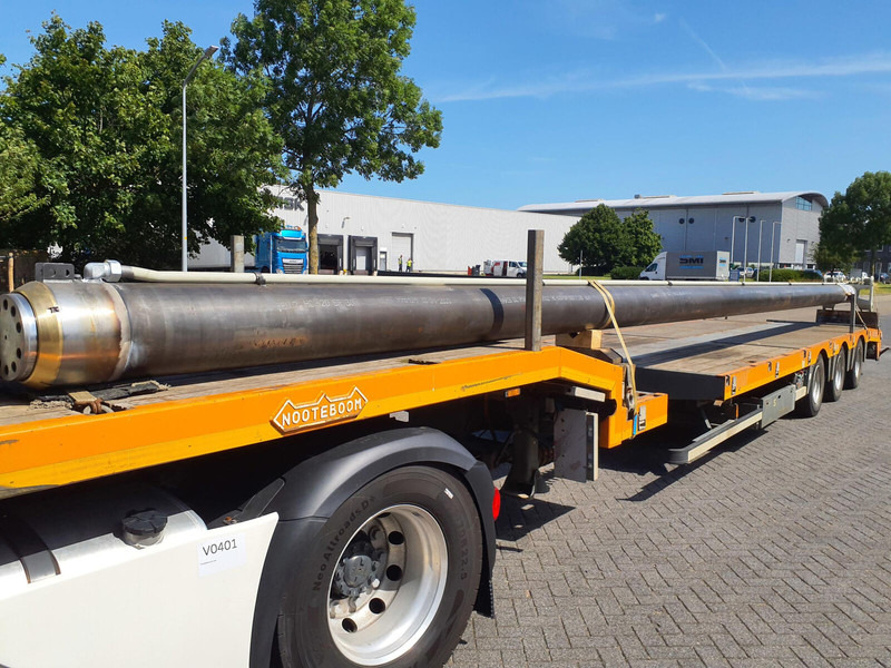 Tadano Faun AC 700 telescopic cylinder - Hydraulic cylinder for Crane: picture 1 Tadano Faun AC 700 telescopic cylinder - Hydraulic cylinder for Crane: picture 1