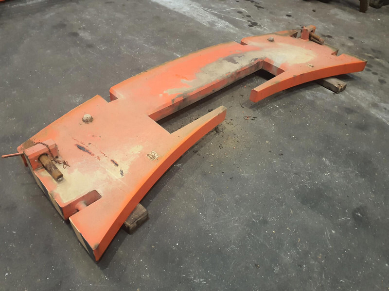 Terex AC 155 counterweight 1T - Counterweight for Construction machinery: picture 4 Terex AC 155 counterweight 1T - Counterweight for Construction machinery: picture 4