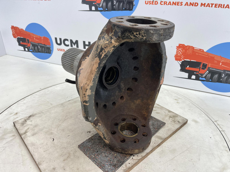 Terex AC 155 steering knuckle 16 holes axle 2 - Steering knuckle for Crane: picture 4 Terex AC 155 steering knuckle 16 holes axle 2 - Steering knuckle for Crane: picture 4