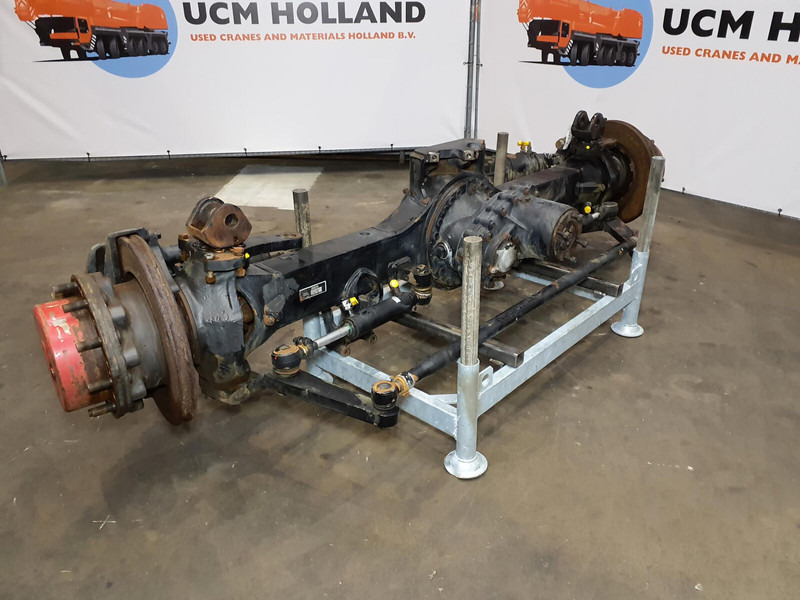 Terex AC 700 Axle 4 - Axle and parts for Crane: picture 1 Terex AC 700 Axle 4 - Axle and parts for Crane: picture 1
